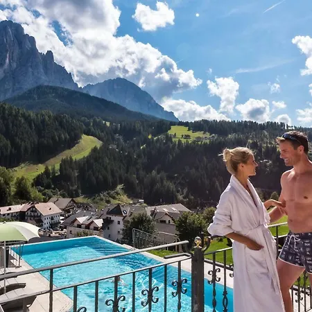 Interski Отель 4*