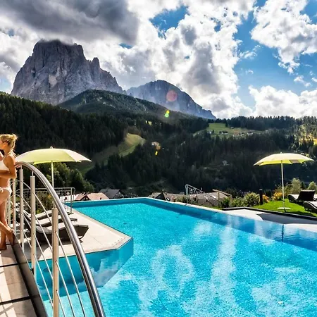 Interski 4*